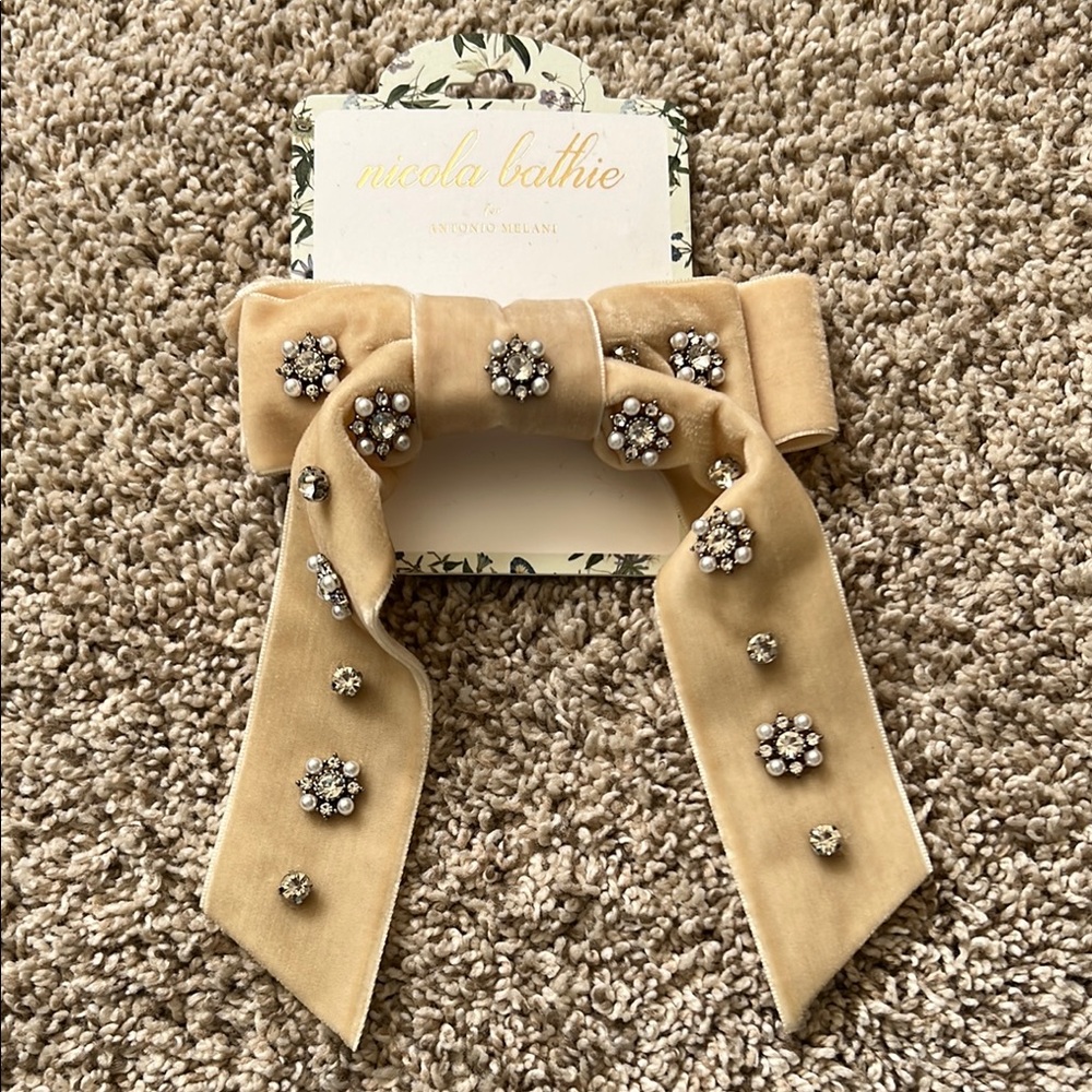 Nicola Bathie x Antonio Melani Velvet Bow